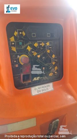 Plataforma Aérea (Elevatória) JLG 450 AJ