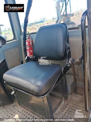 Empilhadeira CHL CPCD160