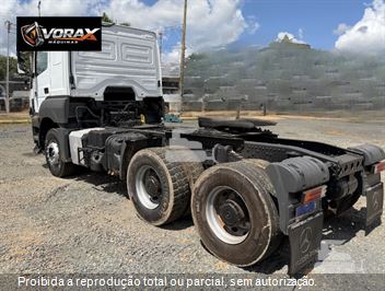 Caminhão Mercedes-Benz Axor 3344 S 6x4 2p (diesel)
