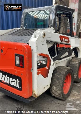 Mini-Carregadeira Bobcat S450