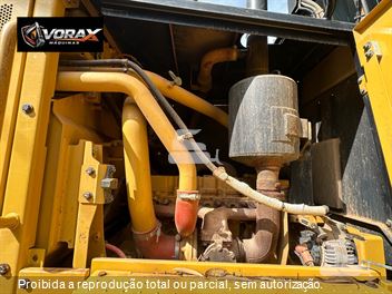 Motoniveladora Caterpillar 120