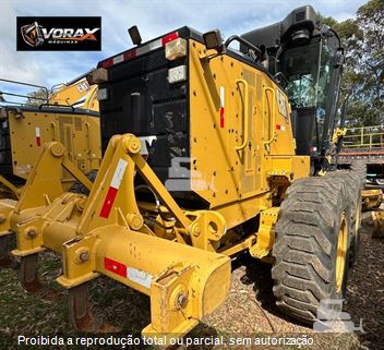 Motoniveladora Caterpillar 120