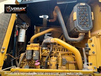 Motoniveladora Caterpillar 120