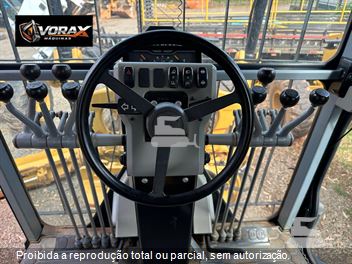 Motoniveladora Caterpillar 120