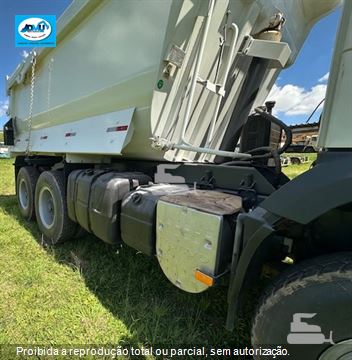 Caminhão Volvo FMX 460 6x4 2p (Diesel) (E5)