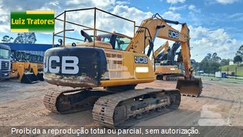 Escavadeira JCB JS220 LC