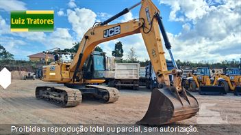 Escavadeira JCB JS220 LC