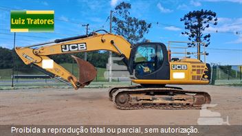Escavadeira JCB JS220 LC