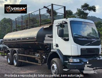 Caminhão Volvo VM 330 6x4 2p (Diesel) (E5)