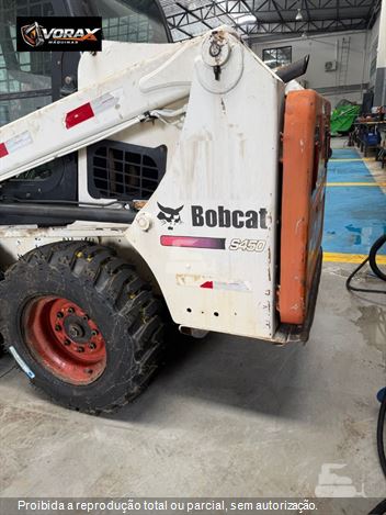 Mini-Carregadeira Bobcat S450