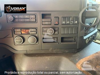 Caminhão Volvo FMX 500 8x4 2p (diesel) (e5)