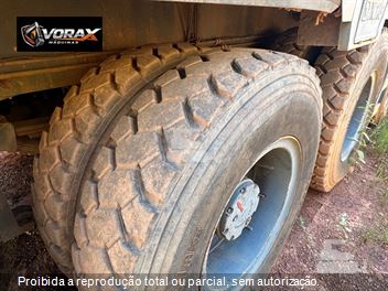 Guindaste XCMG QY100K