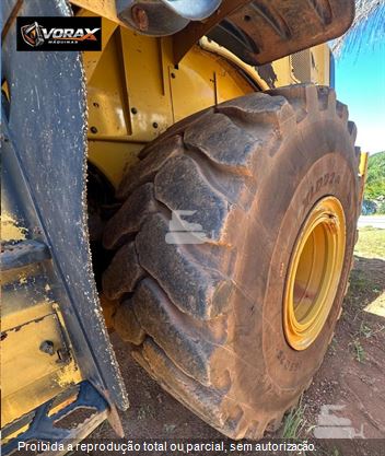 Pá Carregadeira Caterpillar 966L