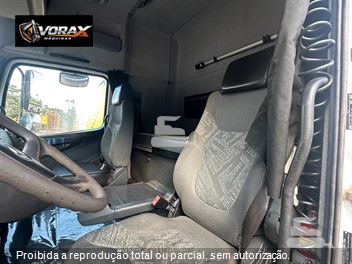 Caminhão Mercedes-Benz Axor 2644 S 6x4 2p (diesel)