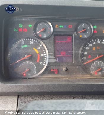 Caminhão Volkswagen 17-230 E Constellation 2p (Diesel)(E5)