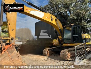 Escavadeira Caterpillar 320DL