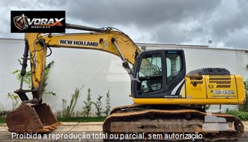 Escavadeira New Holland E245 C