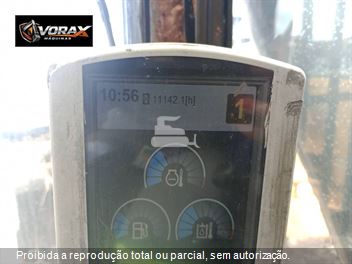 Escavadeira Caterpillar 320DL