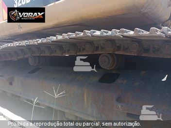 Escavadeira Caterpillar 320DL