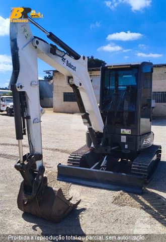 Mini-Escavadeira Bobcat E35z