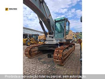 Escavadeira Volvo EC480D