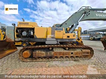 Escavadeira Volvo EC480D