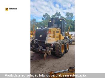 Motoniveladora XCMG GR180