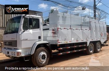 Caminhão Mercedes-Benz Atron 2729 6x4 2p (diesel) (E5)