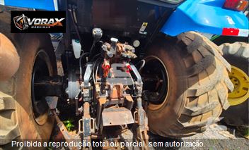 Trator Agrícola New Holland TM7040