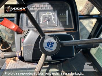 Trator Agrícola New Holland TM7040