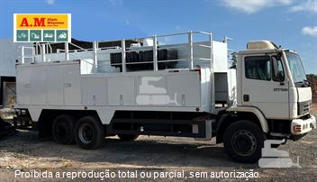 Caminhão Mercedes-Benz Atron 2729 6x4 2p (diesel) (E5)
