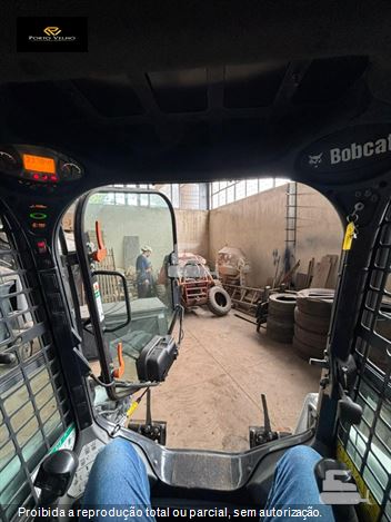 Mini-Carregadeira Bobcat S450