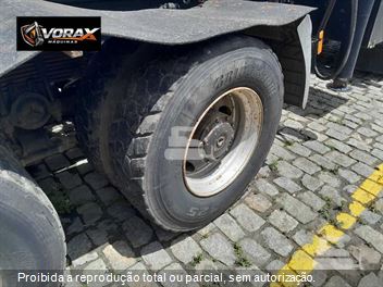 Caminhão Mercedes-Benz Axor 3344 S 6x4 2p (diesel)