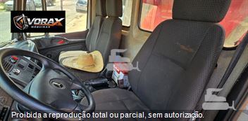 Caminhão Mercedes-Benz Atron 2729 K 6x4 2p (diesel) (E5)