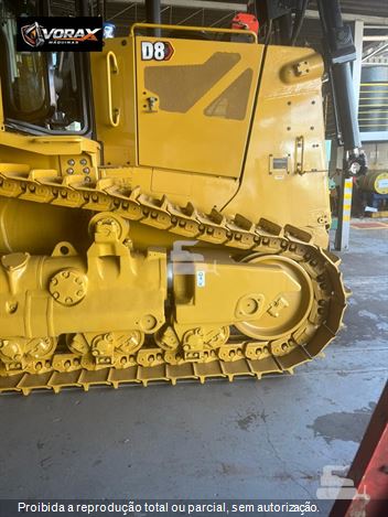 Trator de Esteira Caterpillar D8T