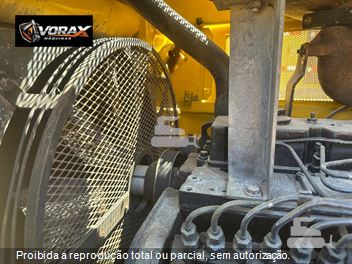 Trator de Esteira New Holland D170
