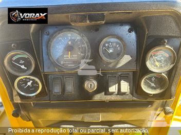 Trator de Esteira New Holland D170