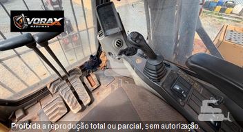 Escavadeira Florestal Volvo EC220DL