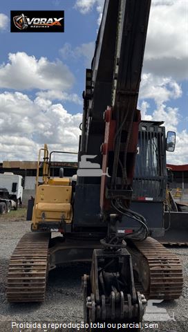 Escavadeira Florestal Volvo EC220DL
