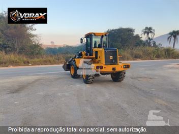Pá Carregadeira JCB 422 ZX