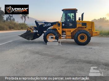 Pá Carregadeira JCB 422 ZX