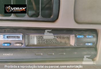 Caminhão Mercedes-Benz Axor 2831 6x4 2p (Diesel) (E5)