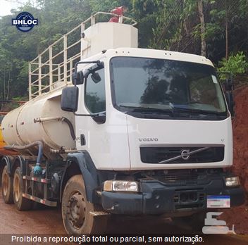 Caminhão Volvo VM 270 6x4 2p (Diesel) (E5)