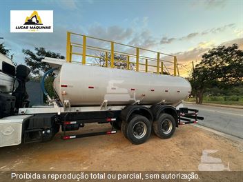 Caminhão Mercedes-Benz Axor 3344 S 6x4 2p (diesel)