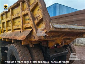 Caminhão Randon RK430
