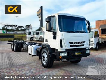Caminhão Iveco TECTOR 260E30 6x4 2p (Diesel)(E5)