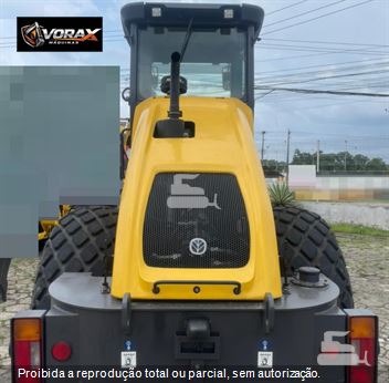 Rolo Compactador New Holland V110PD