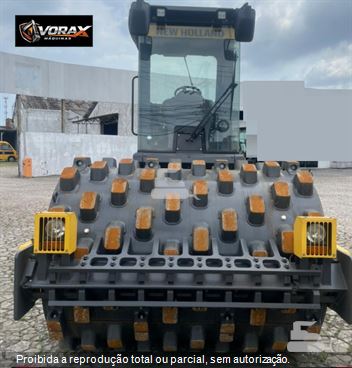 Rolo Compactador New Holland V110PD