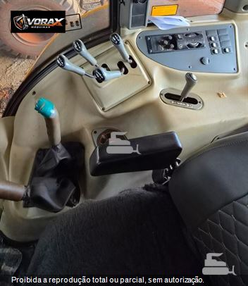 Trator Agrícola Valtra BH224 HiTech