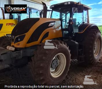 Trator Agrícola Valtra BH224 HiTech
